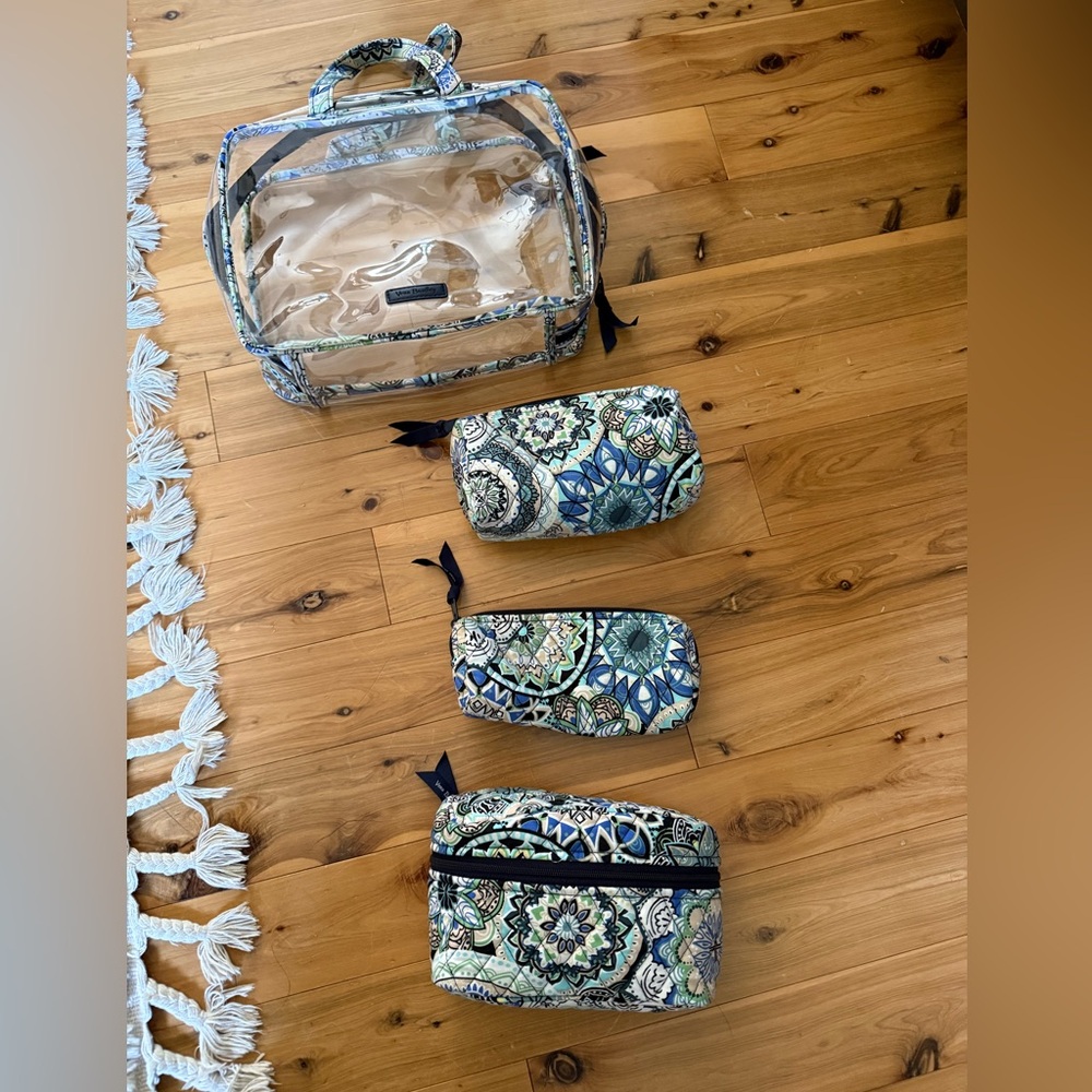 Vera Bradley Blue Green Floral Mandala Cosmetic Pouch Set